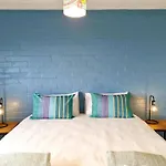 75 Protea Drive Sleeps 8 Guests