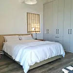 75 Protea Drive Sleeps 8 Guests