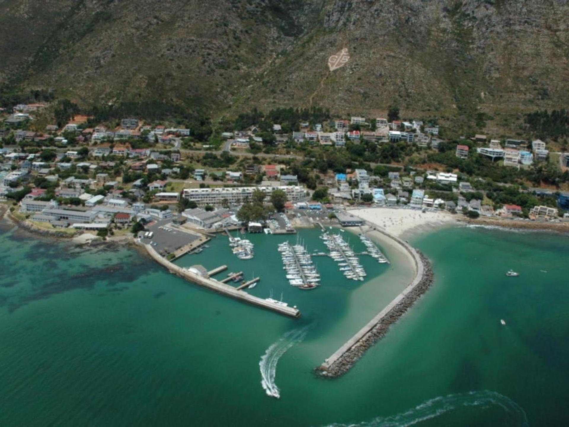 Hébergement de vacances 75 Protea Drive Sleeps 8 Guests Le Cap