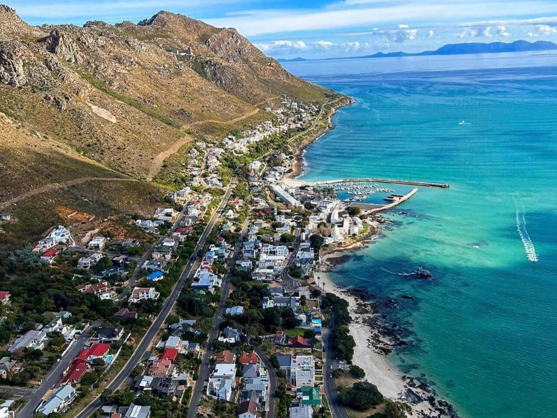 75 Protea Drive Sleeps 8 Guests Hébergement de vacances *