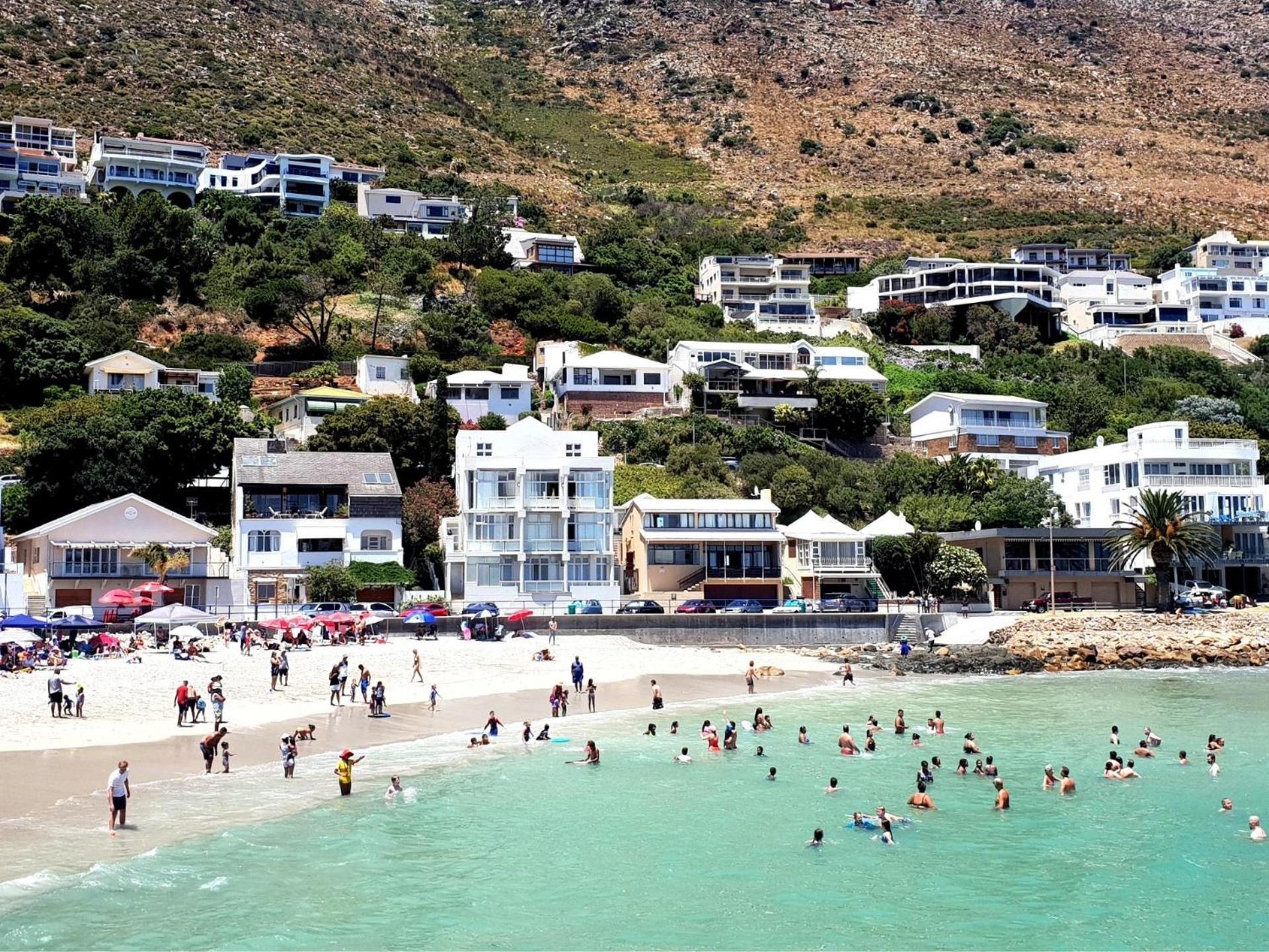 75 Protea Drive Sleeps 8 Guests Hébergement de vacances *