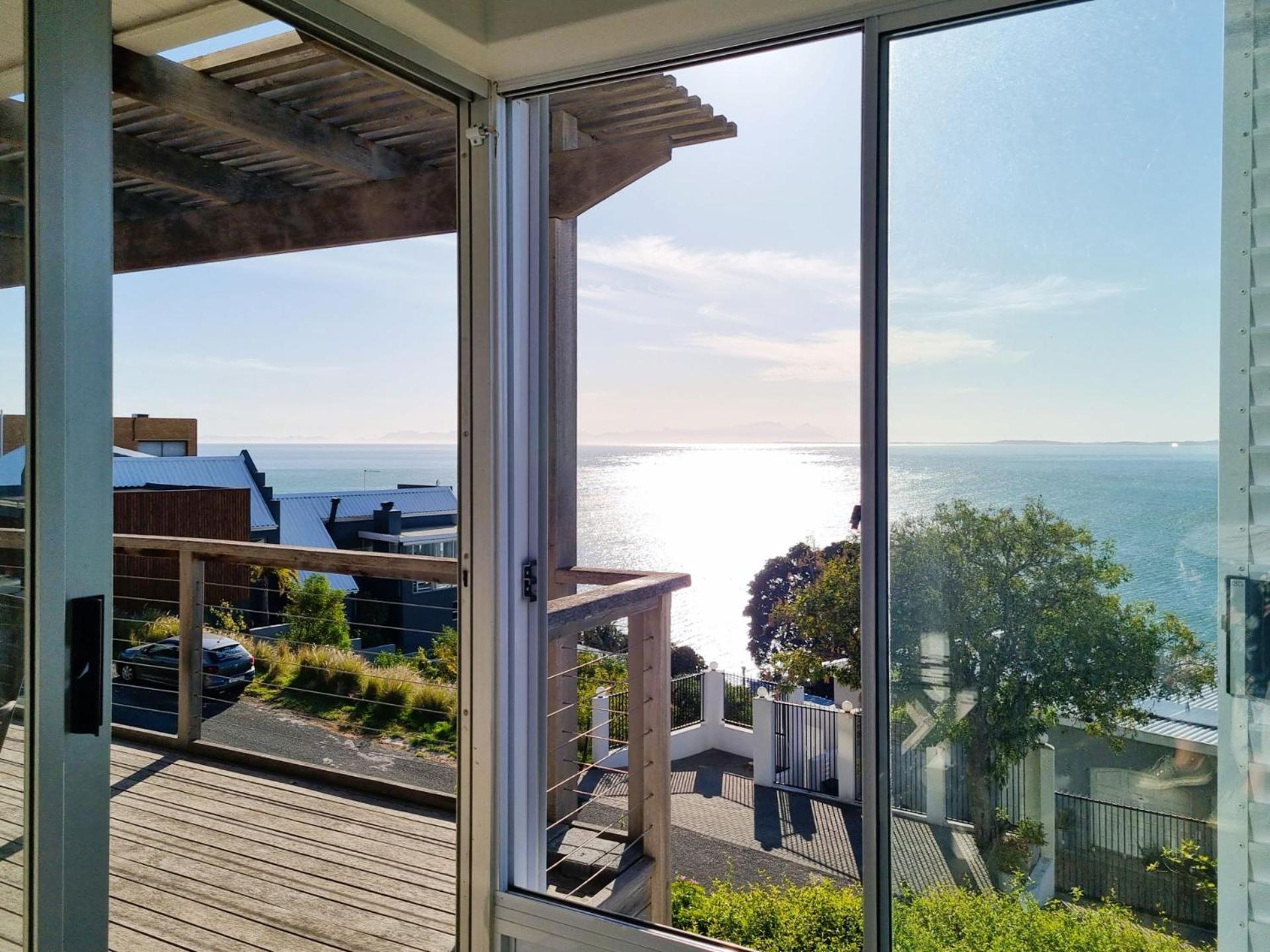 Hébergement de vacances 75 Protea Drive Sleeps 8 Guests Le Cap